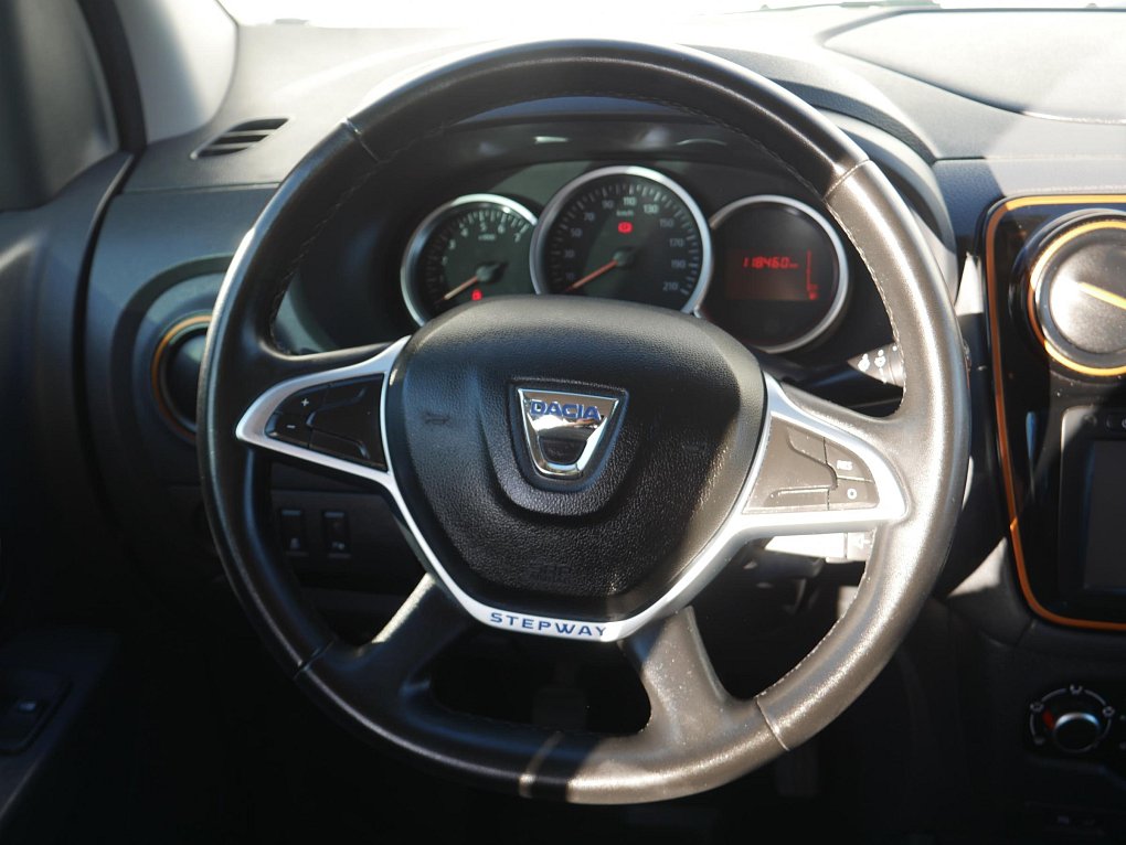 Dacia Lodgy 1.6i Stepway