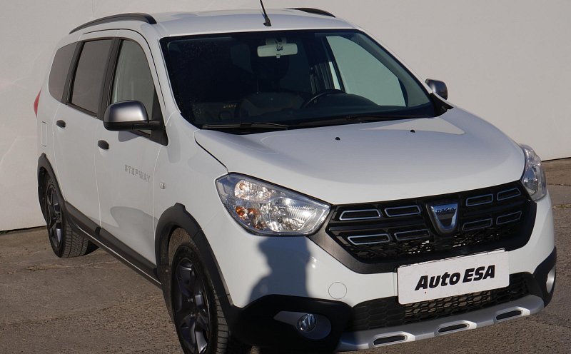 Dacia Lodgy 1.6i Stepway