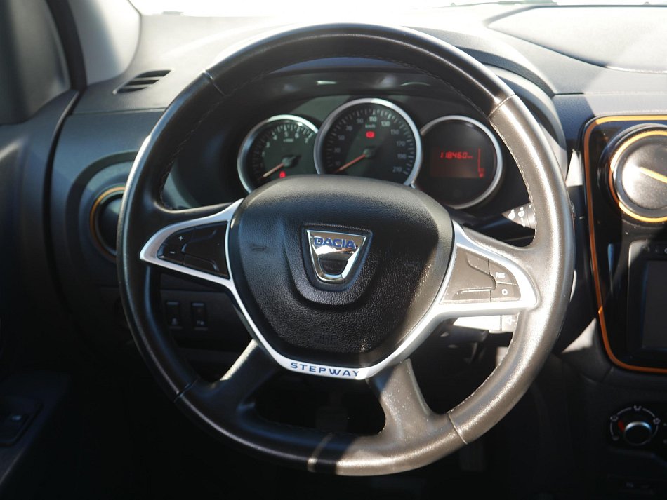Dacia Lodgy 1.6i Stepway