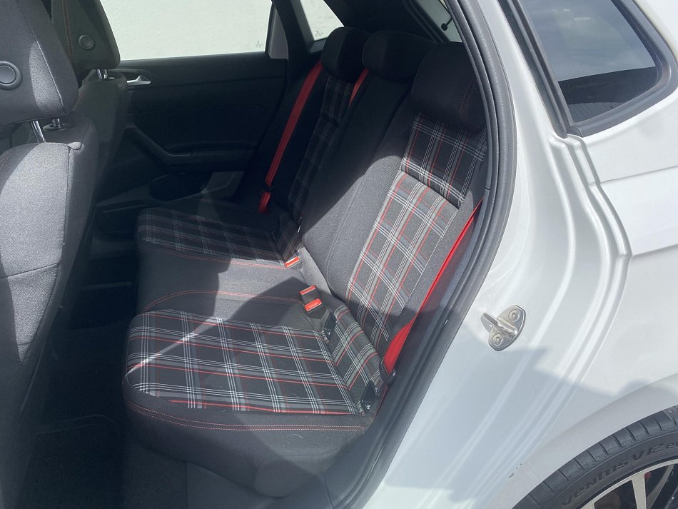 Volkswagen Polo 2.0TSi GTi