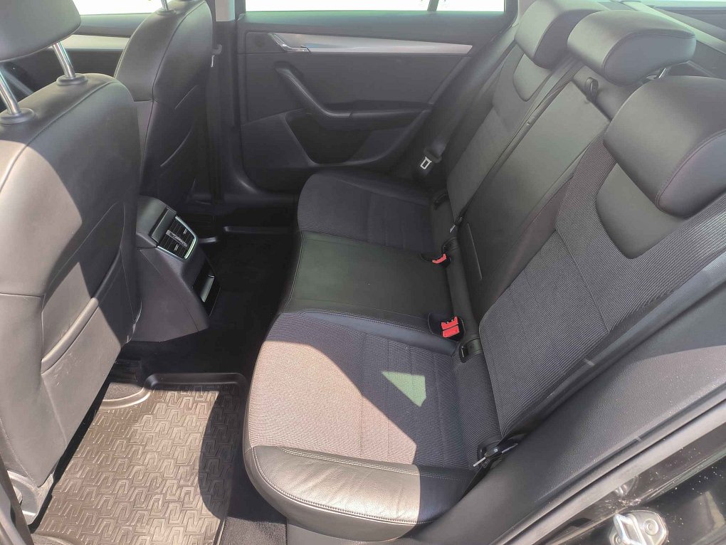 Škoda Octavia III 2.0 TDi Style 4x4