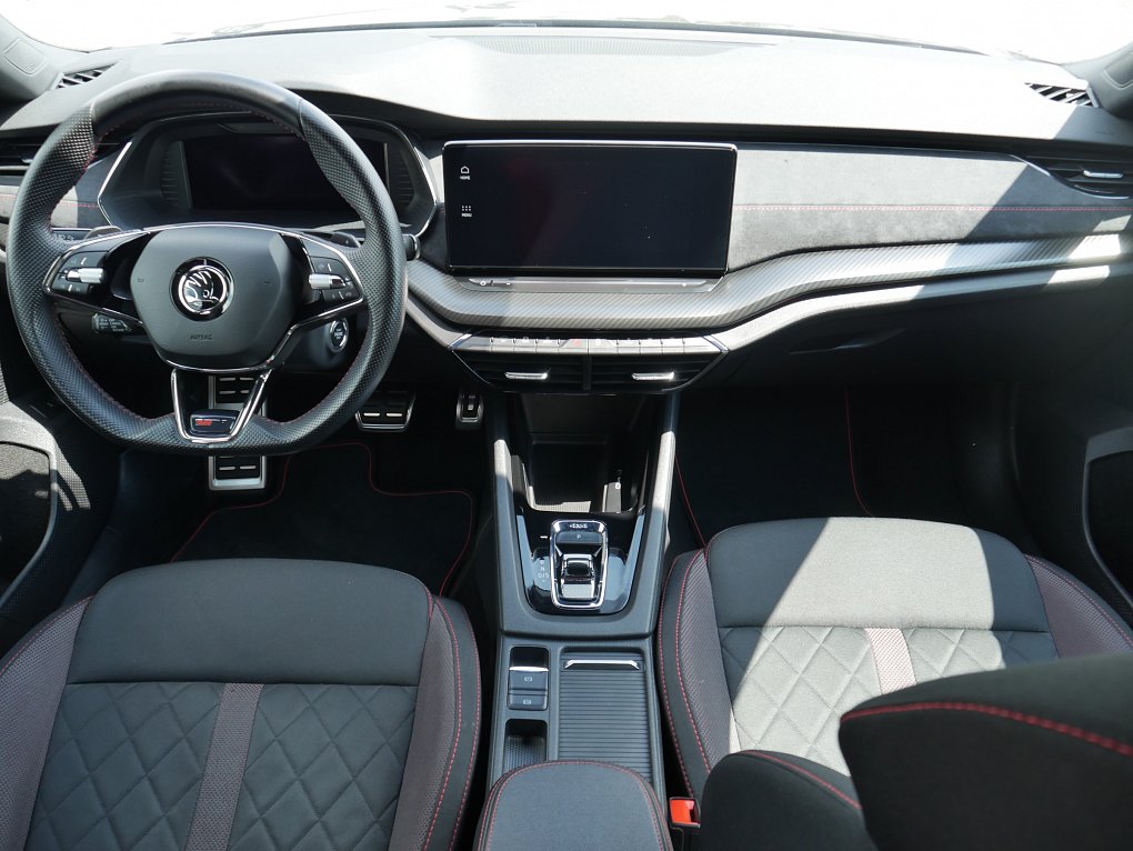 Škoda Octavia IV 2.0TDi RS 4x4