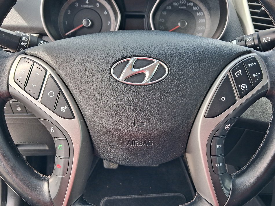 Hyundai I30 1.6GDi 