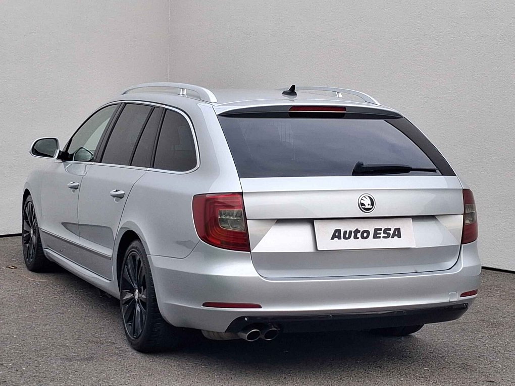 Škoda Superb II 2.0 TDi Elegance