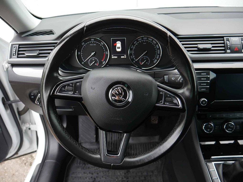 Škoda Superb III 2.0 TDi 