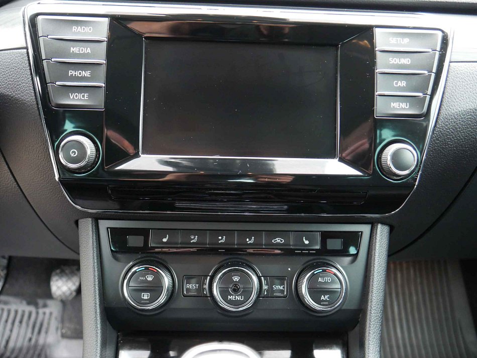 Škoda Superb III 2.0 TDi 