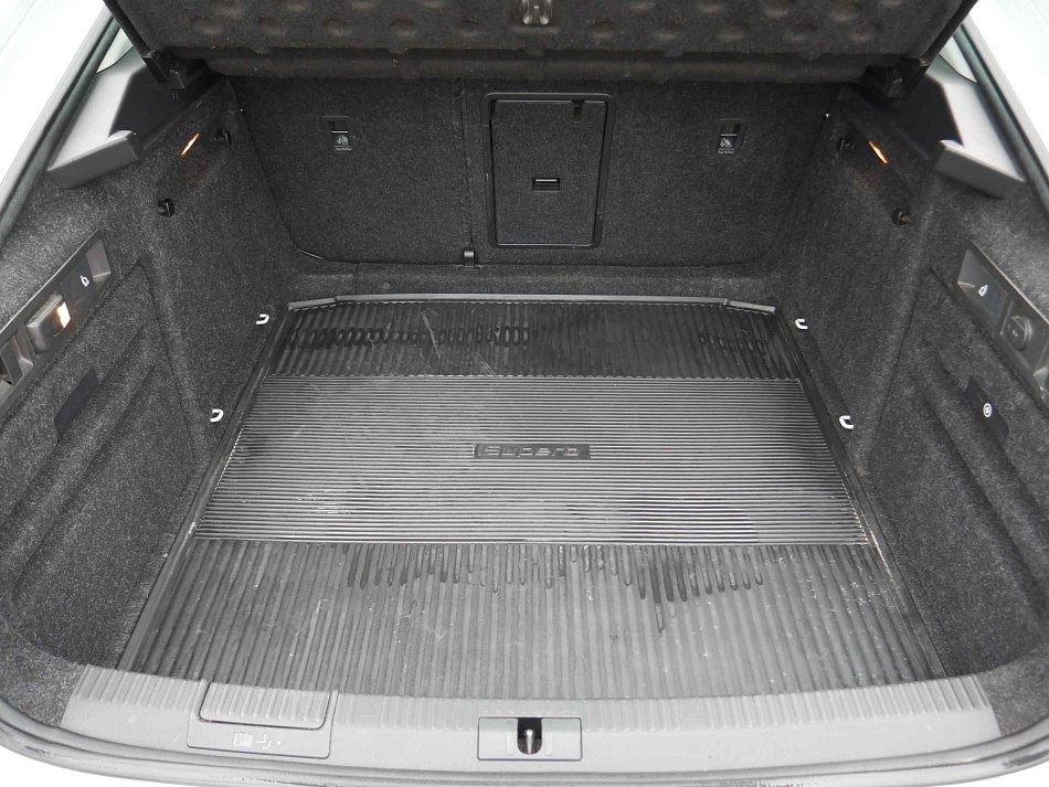 Škoda Superb III 2.0 TDi 
