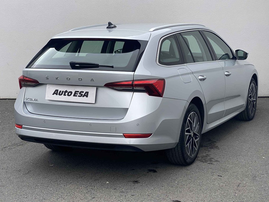 Škoda Octavia IV 1.5 TSi Style
