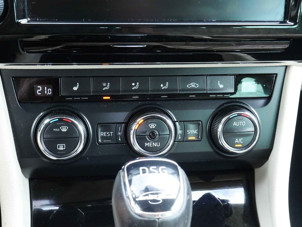 Škoda Superb III 2.0 TDi L&K 4x4
