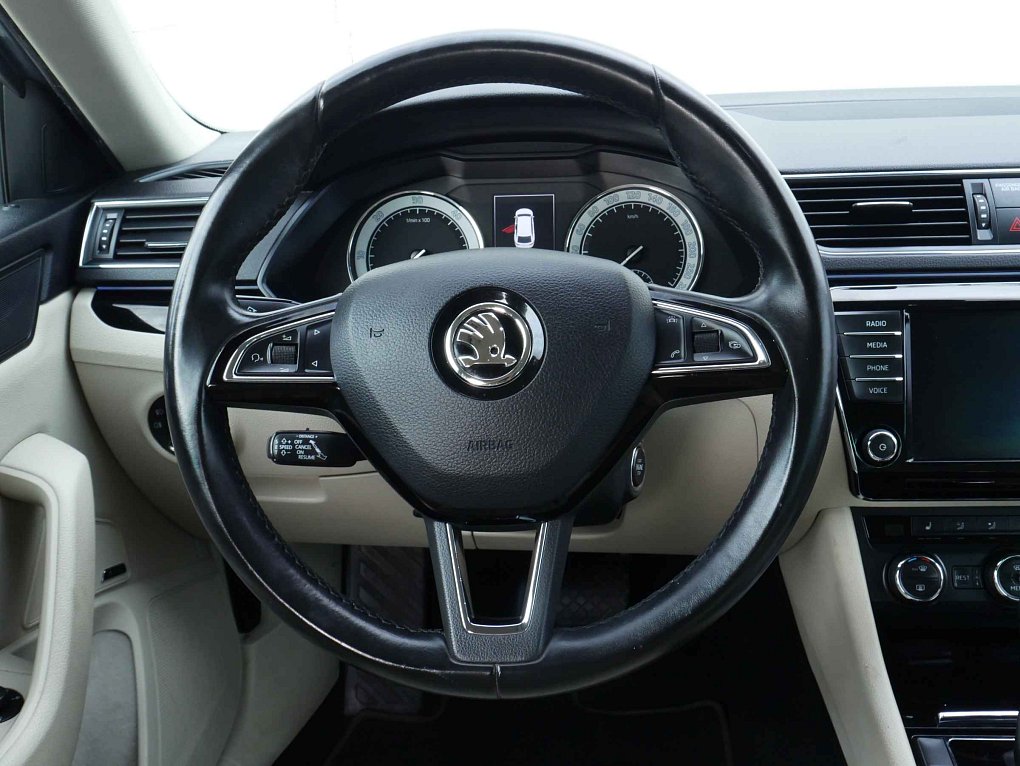 Škoda Superb III 2.0 TDi L&K 4x4
