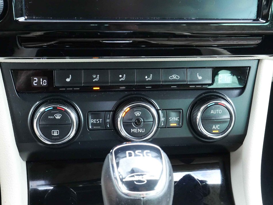 Škoda Superb III 2.0 TDi L&K 4x4