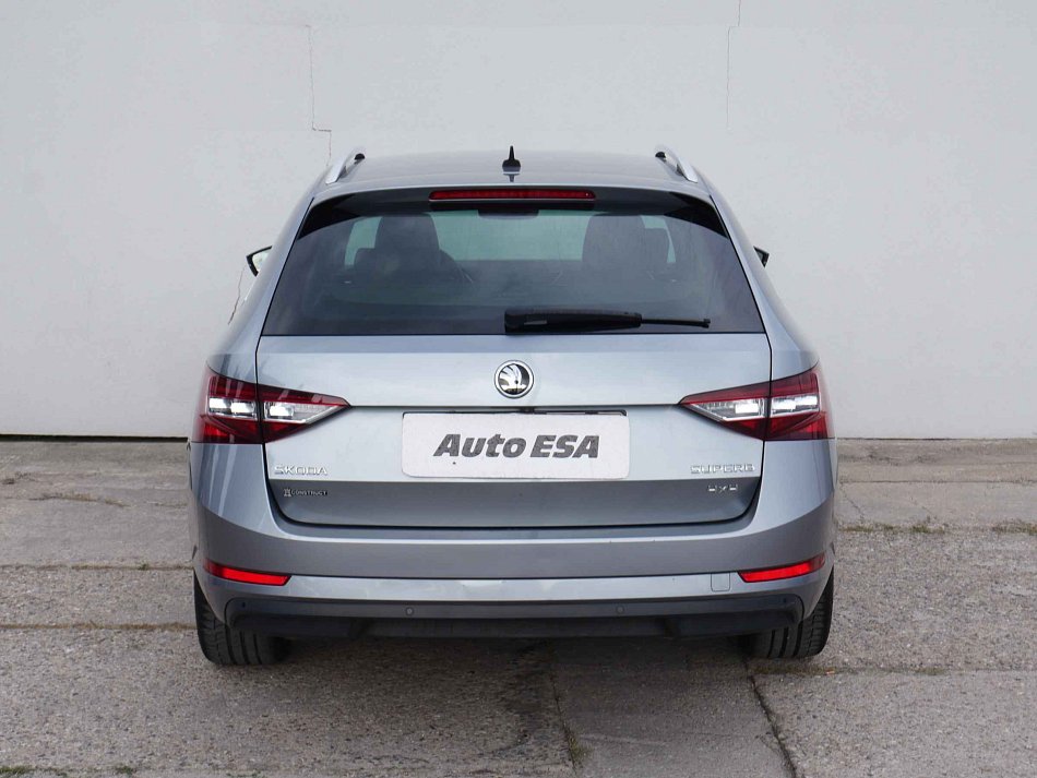 Škoda Superb III 2.0 TDi L&K 4x4