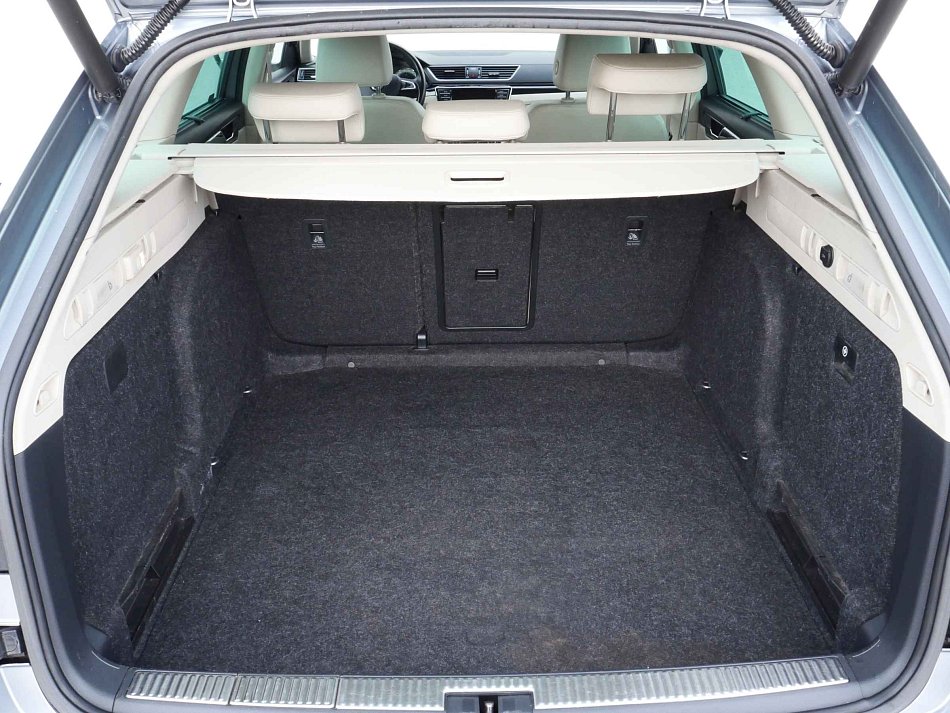 Škoda Superb III 2.0 TDi L&K 4x4