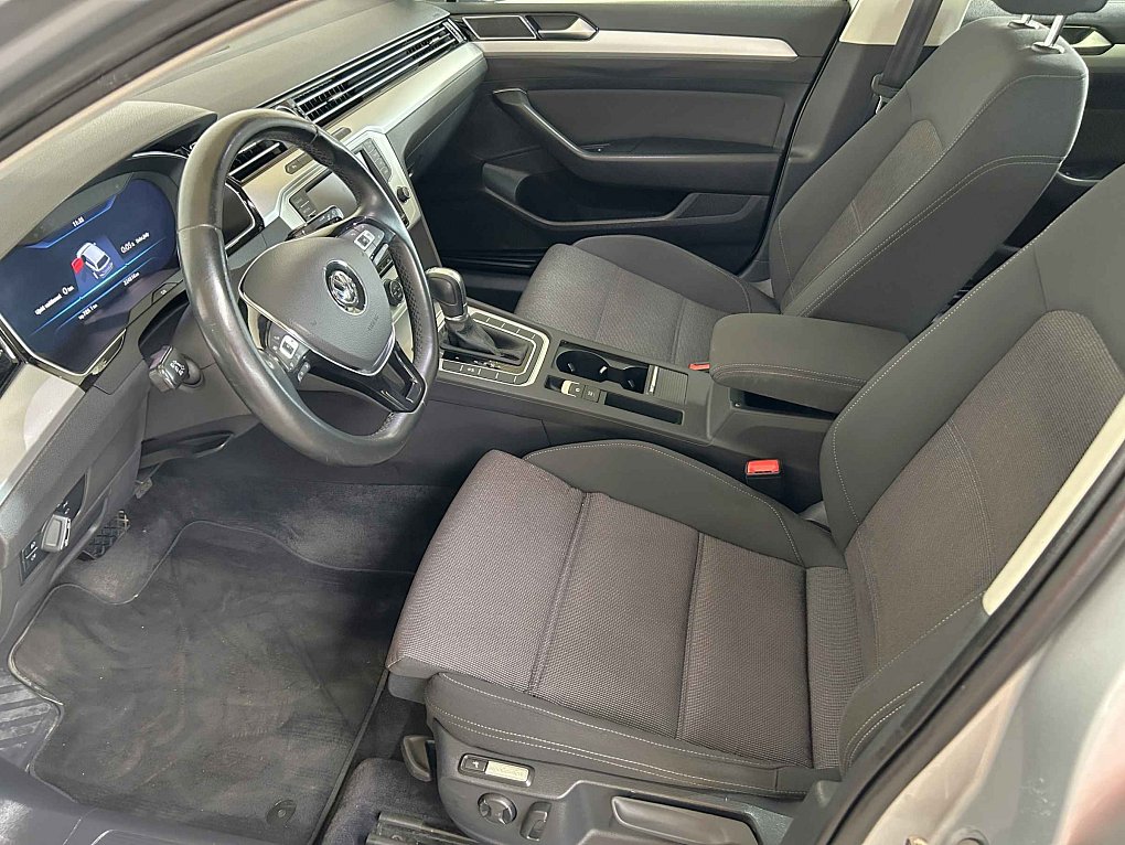 Volkswagen Passat 2.0 TDi 
