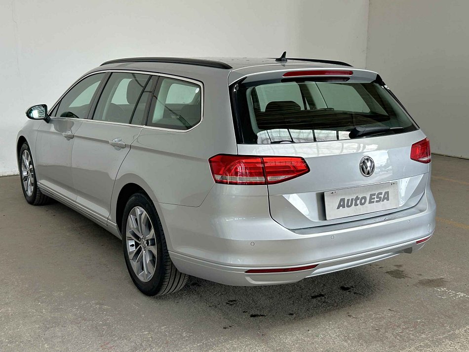 Volkswagen Passat 2.0 TDi 