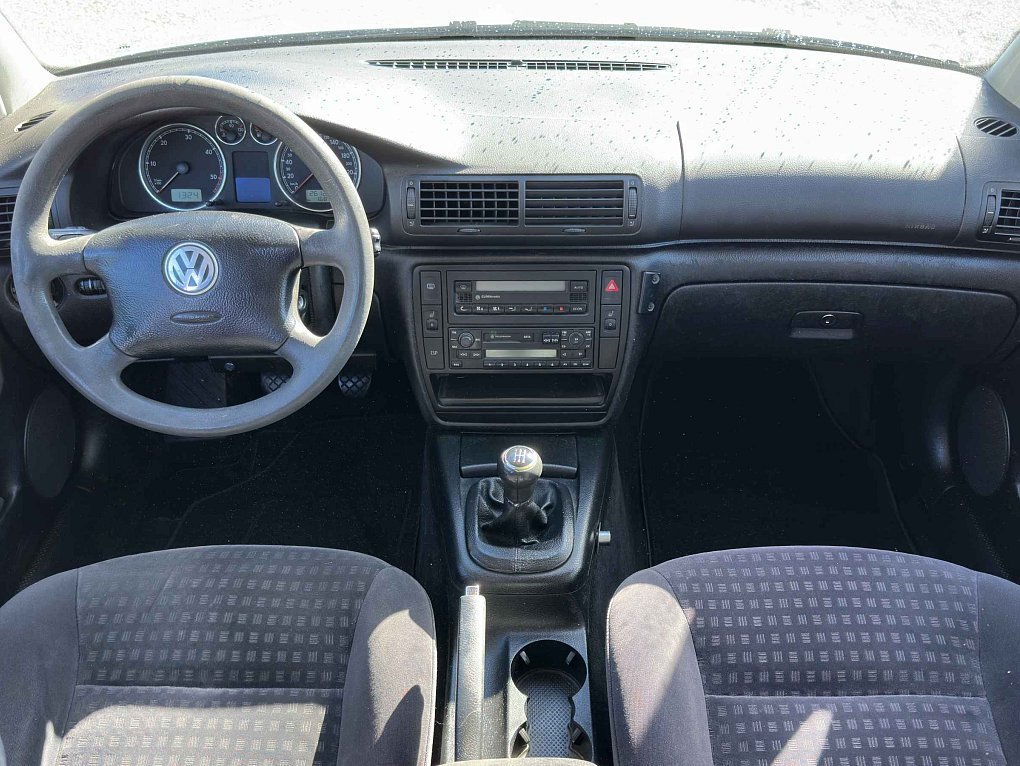 Volkswagen Passat 1.9TDi 