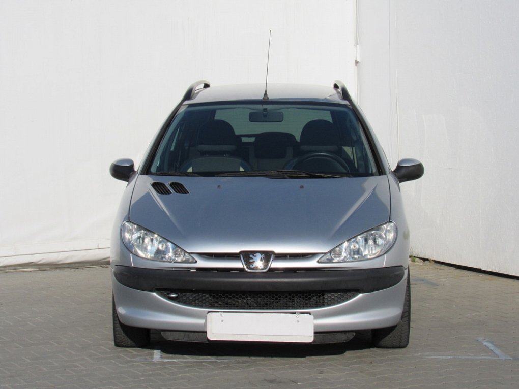 Peugeot 206 1.4 i 