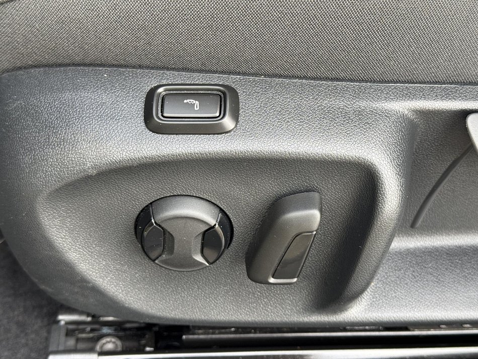 Škoda Superb IV 2.0 TDi Selection