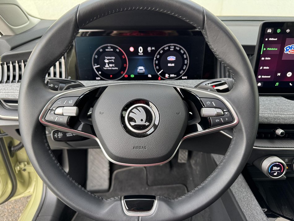 Škoda Superb IV 2.0 TDi Selection