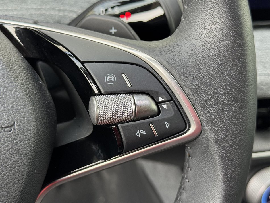 Škoda Superb IV 2.0 TDi Selection