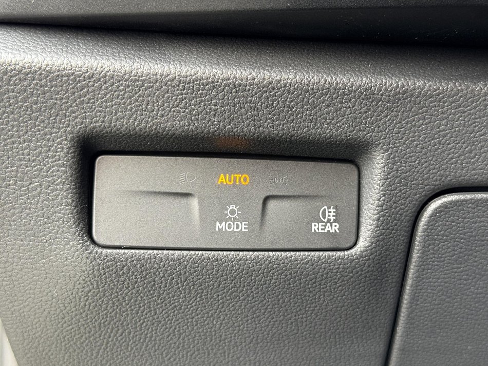Škoda Superb IV 2.0 TDi Selection