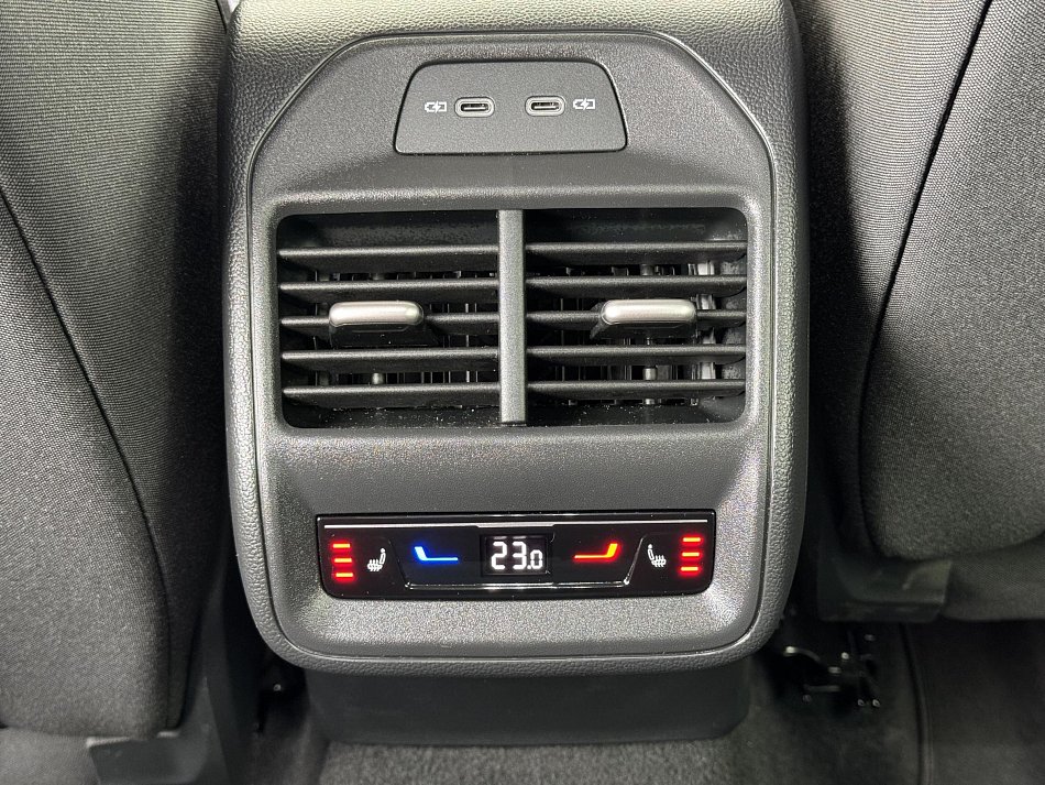 Škoda Superb IV 2.0 TDi Selection