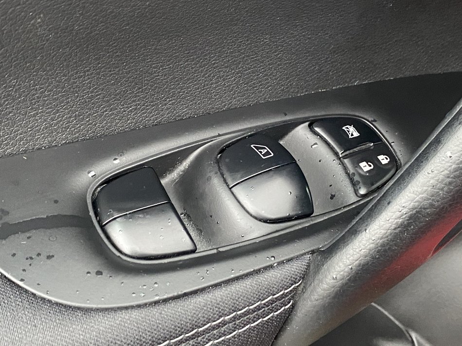 Nissan Qashqai 1.2 DiG-T Connect
