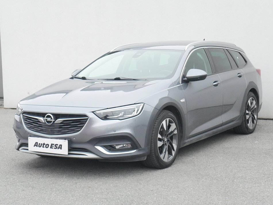 Opel Insignia 2.0 CDTi Country Tourer 4x4