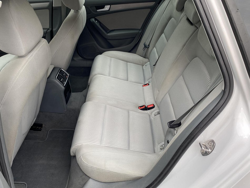 Audi A4 2.0 TDi  quattro