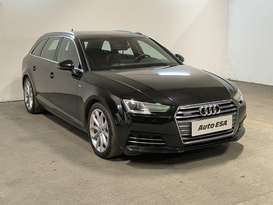 Audi A4 3.0 TDi V6 S-line Quattro