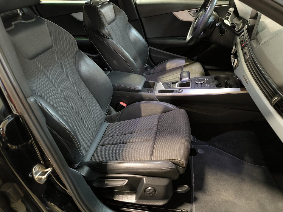 Audi A4 3.0 TDi V6 S-line Quattro