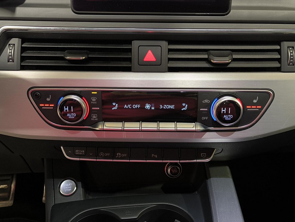Audi A4 3.0 TDi V6 S-line Quattro