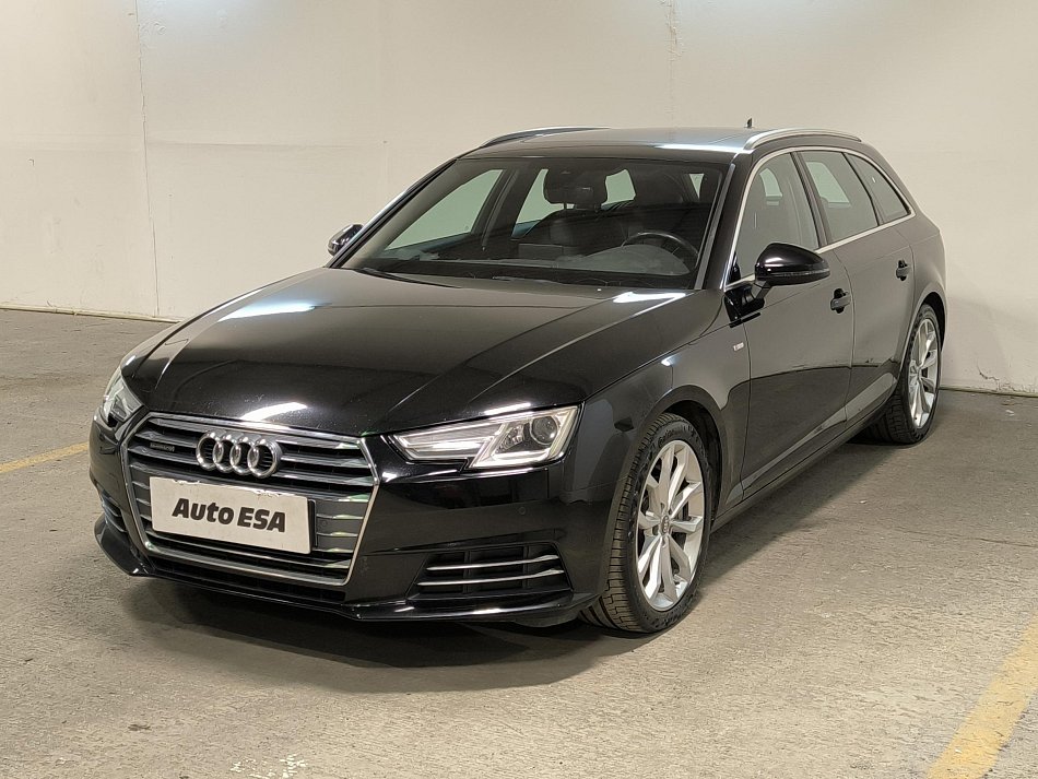 Audi A4 3.0 TDi V6 S-line Quattro