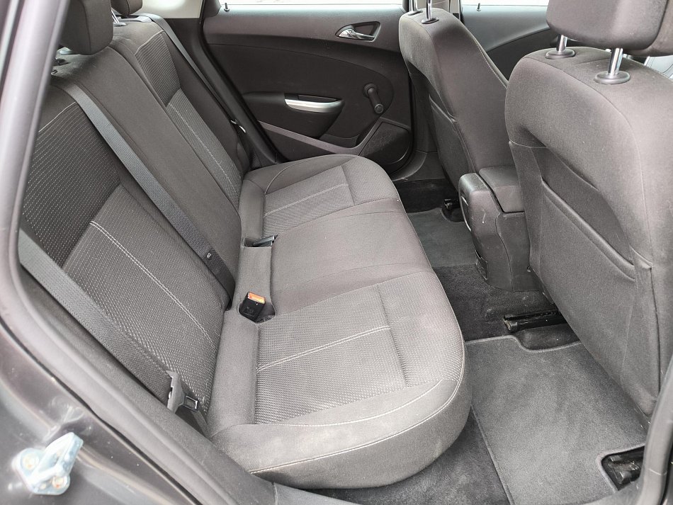 Opel Astra 1.6i 