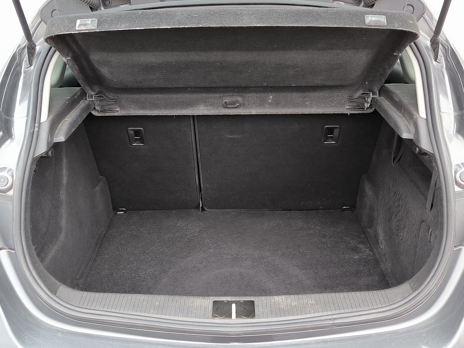 Opel Astra 1.6i 