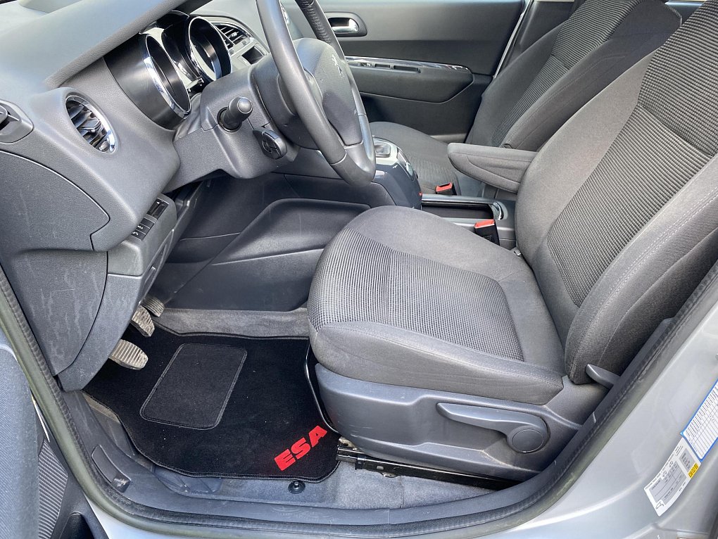 Peugeot 5008 1.6 16V 