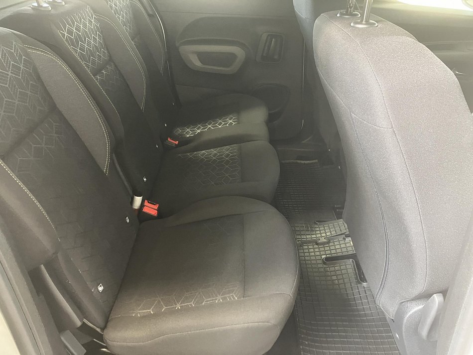 Peugeot Rifter 1.5HDi Active
