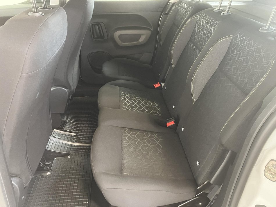 Peugeot Rifter 1.5HDi Active