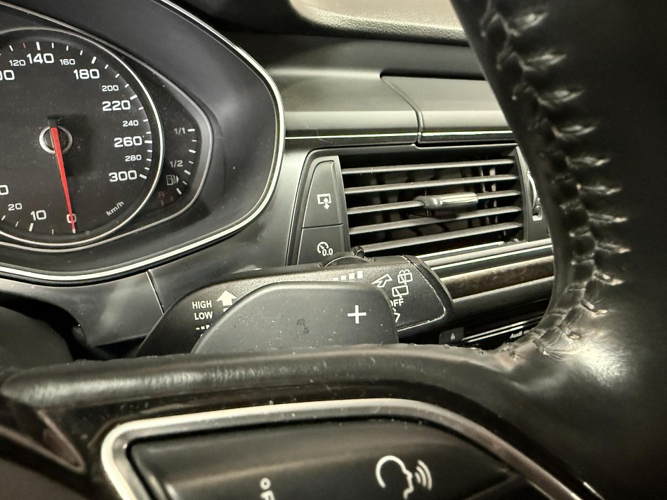 Audi A6 Allroad 3.0 TDi  Quattro