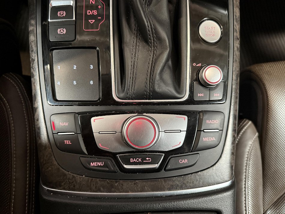 Audi A6 Allroad 3.0 TDi  Quattro