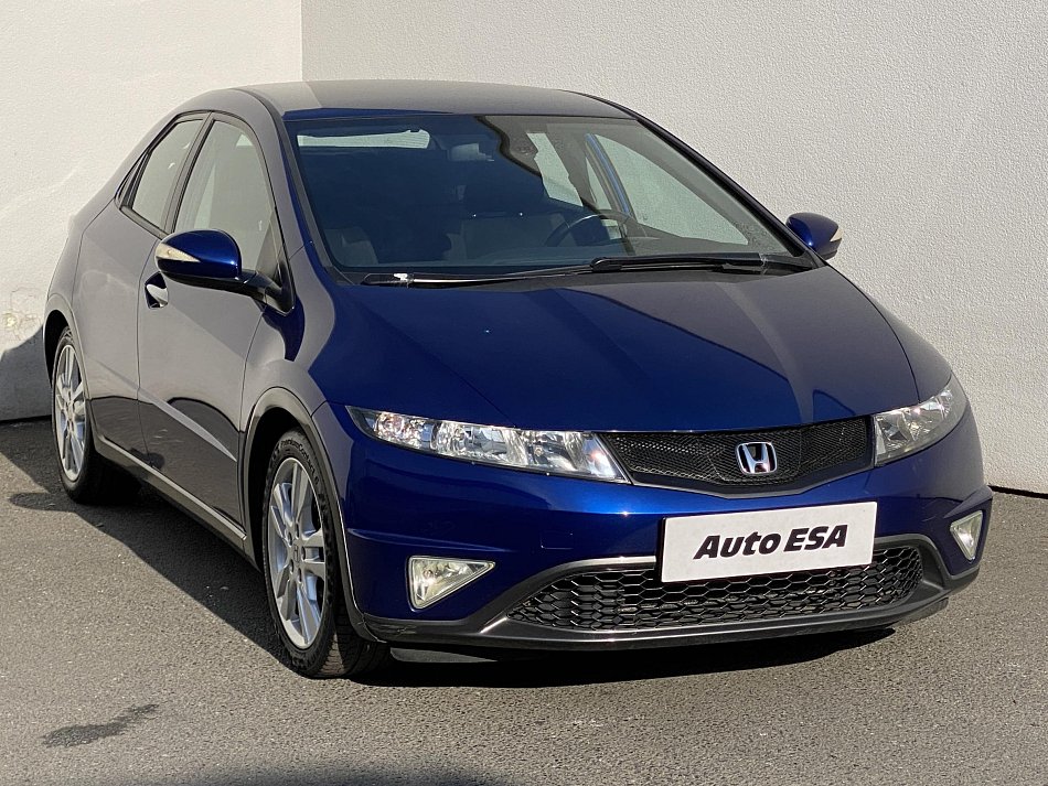 Honda Civic 1.8 i-VTEC Sport