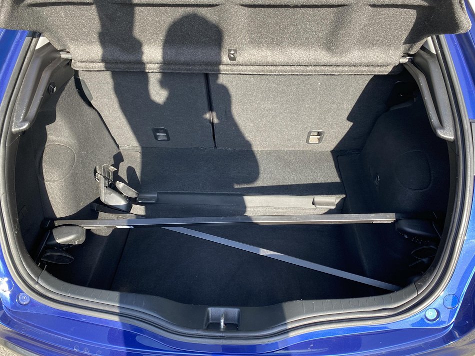 Honda Civic 1.8 i-VTEC Sport