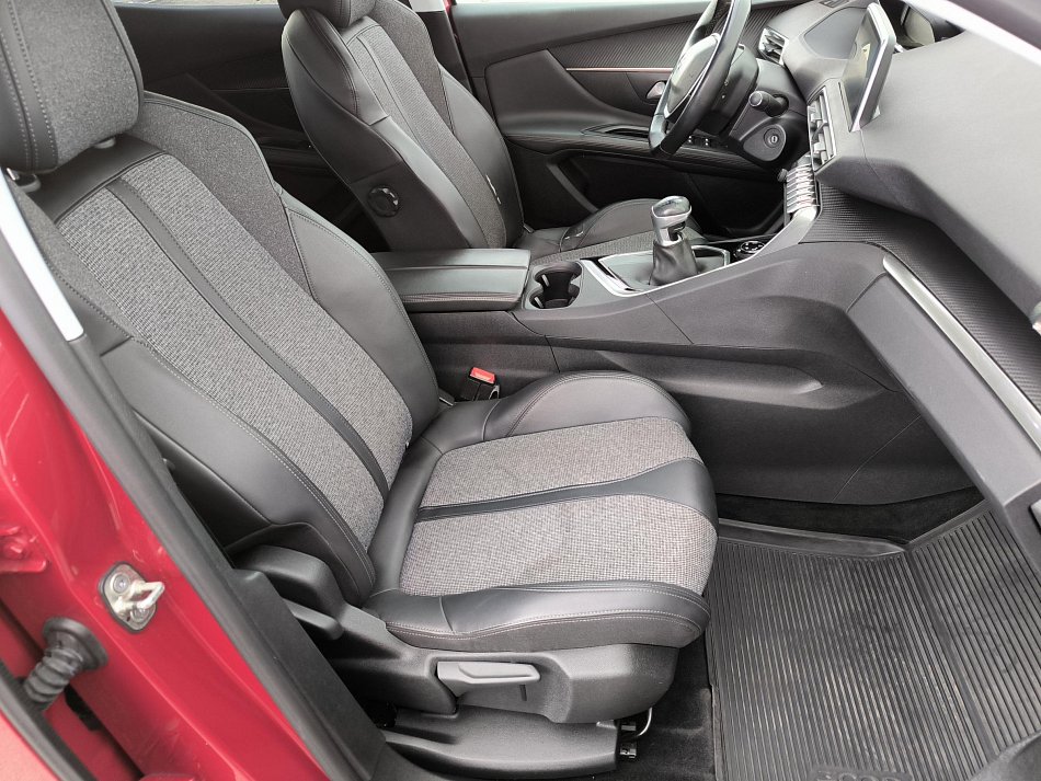 Peugeot 3008 1.5HDi Allure