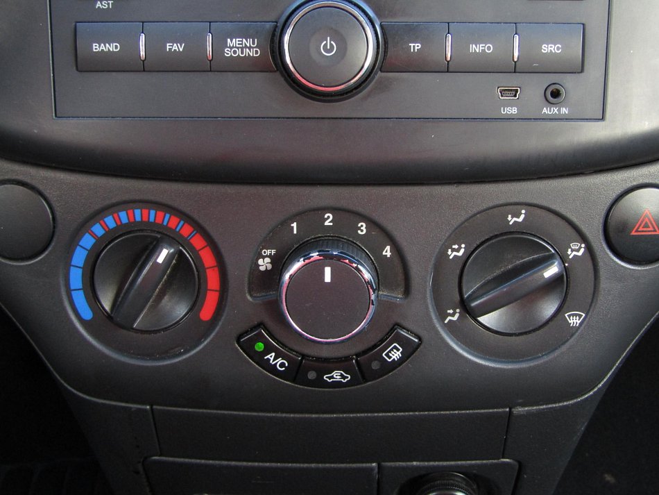 Chevrolet Aveo 1.2 i 