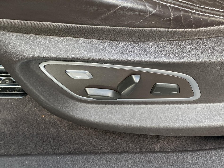 Renault Espace 1.6 DCi Initiale Paris 7míst