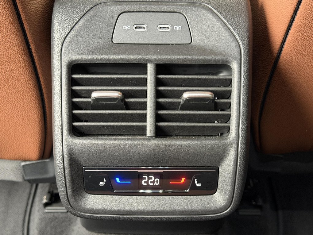 Škoda Superb IV 2.0 TSi L&K