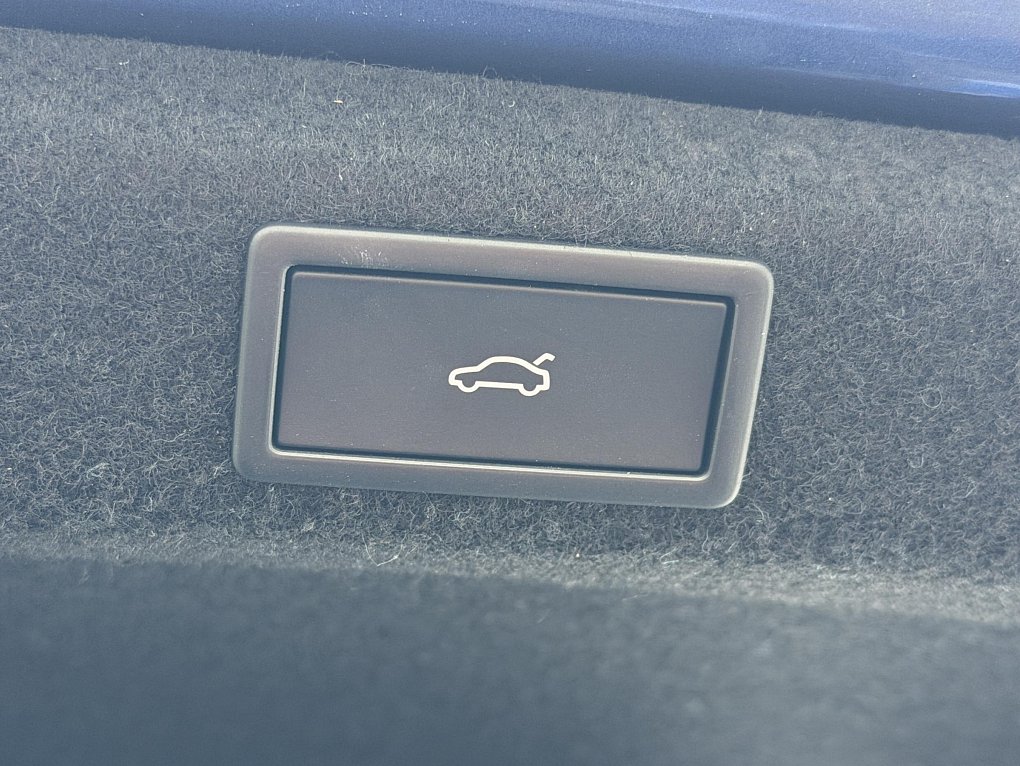 Škoda Superb IV 2.0 TSi L&K