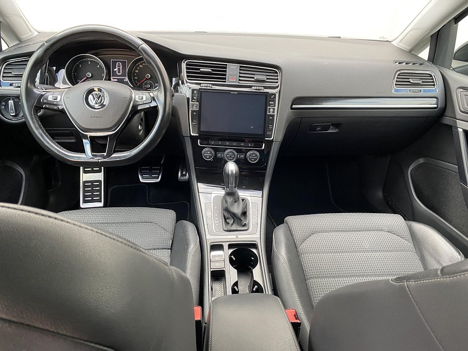 Volkswagen Golf 2.0 TDi Highline