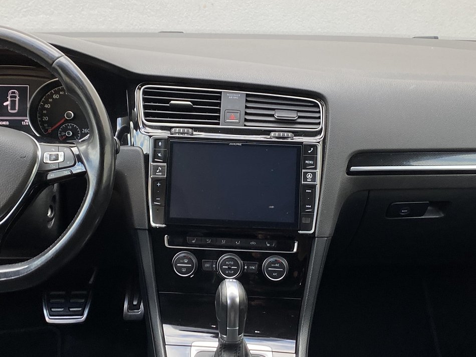 Volkswagen Golf 2.0 TDi Highline