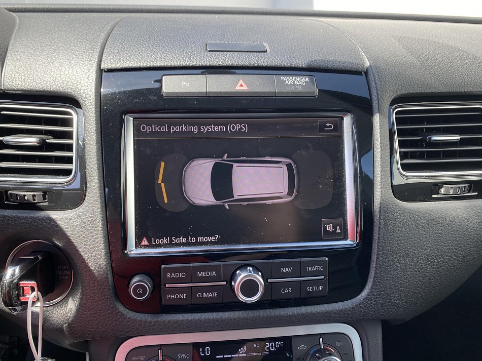 Volkswagen Touareg 3.0 TDi V6  4x4